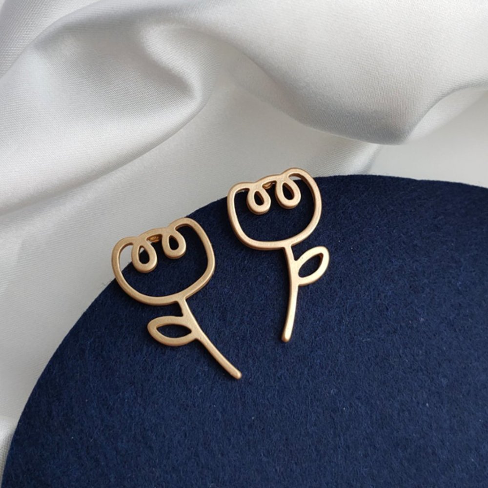 Clip-On Rosebud Stud Earrings - Picture 3 of 8